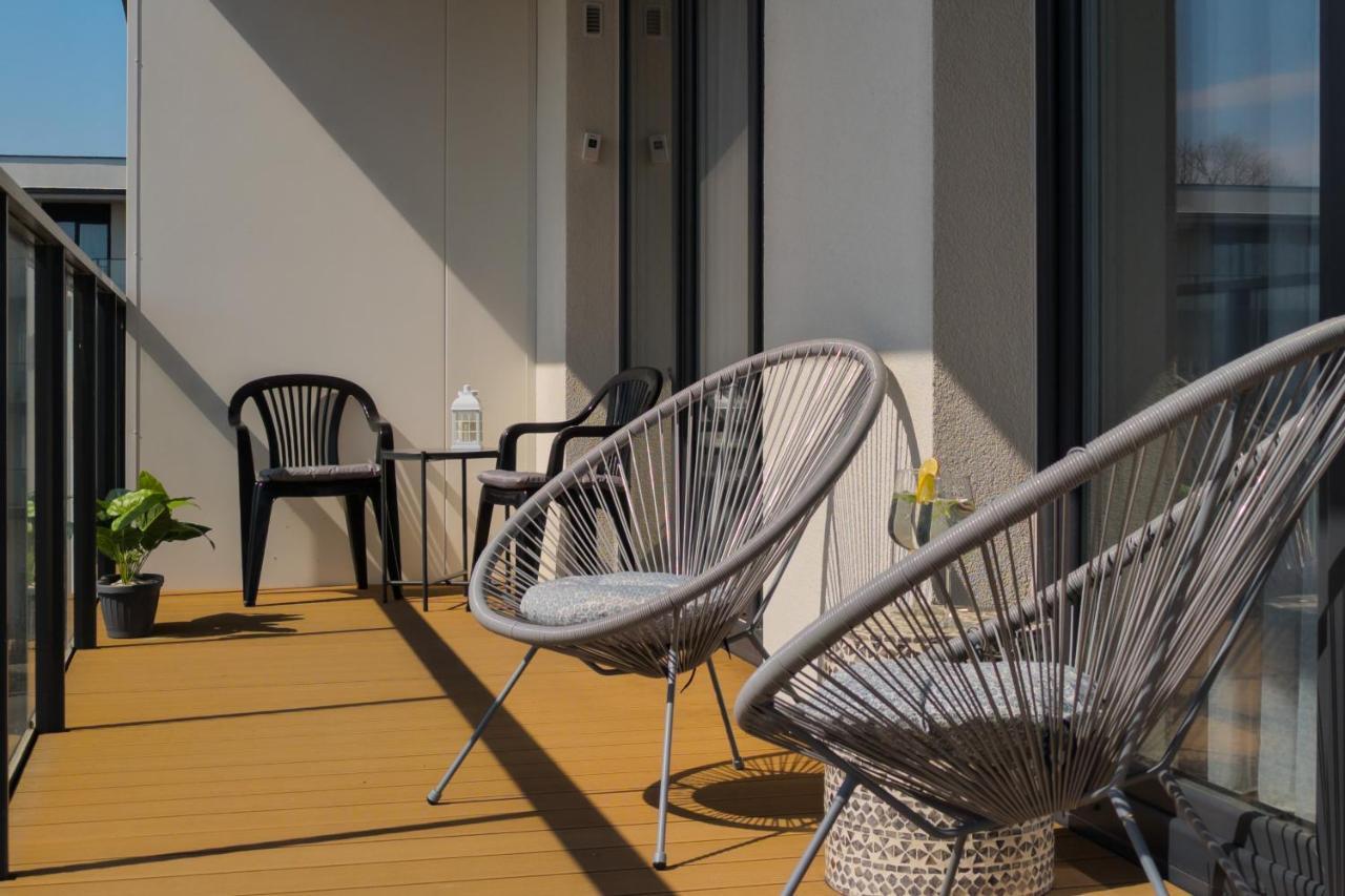 Wellness Resort Apartments Dziwnow Riverfront By Noclegi Renters Экстерьер фото