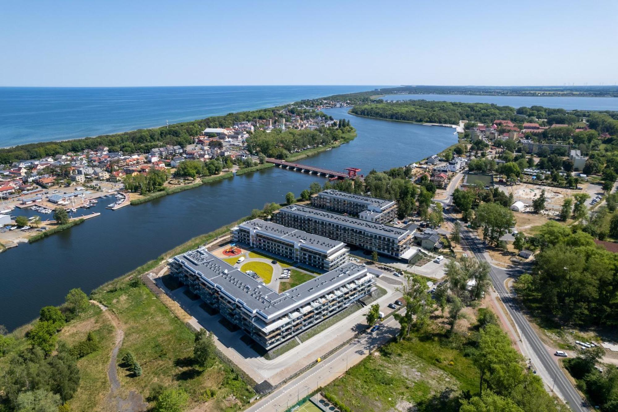 Wellness Resort Apartments Dziwnow Riverfront By Noclegi Renters Экстерьер фото